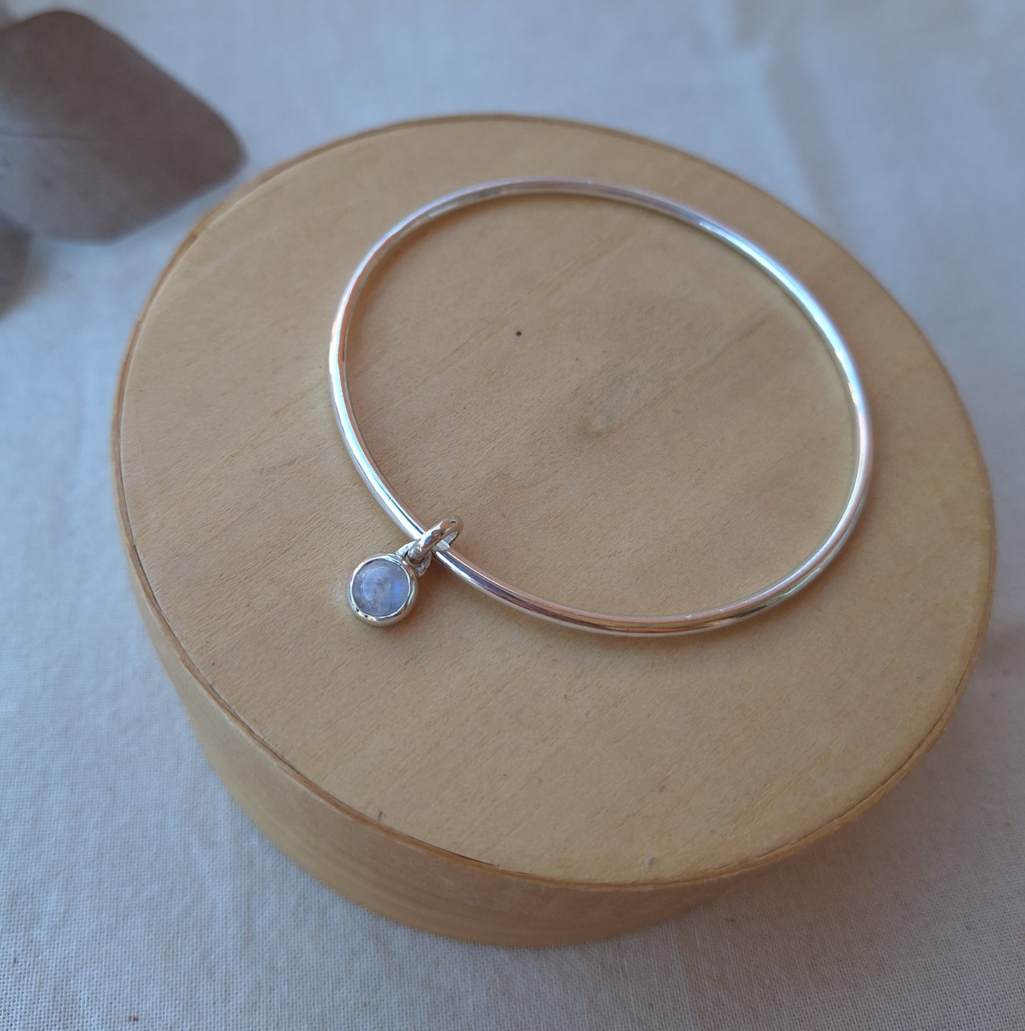 Pulsera con Piedra de la Luna